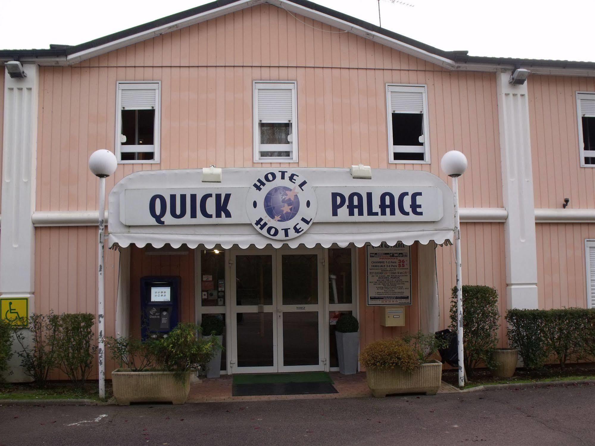 Quick Palace Auxerre Moneteau Bagian luar foto